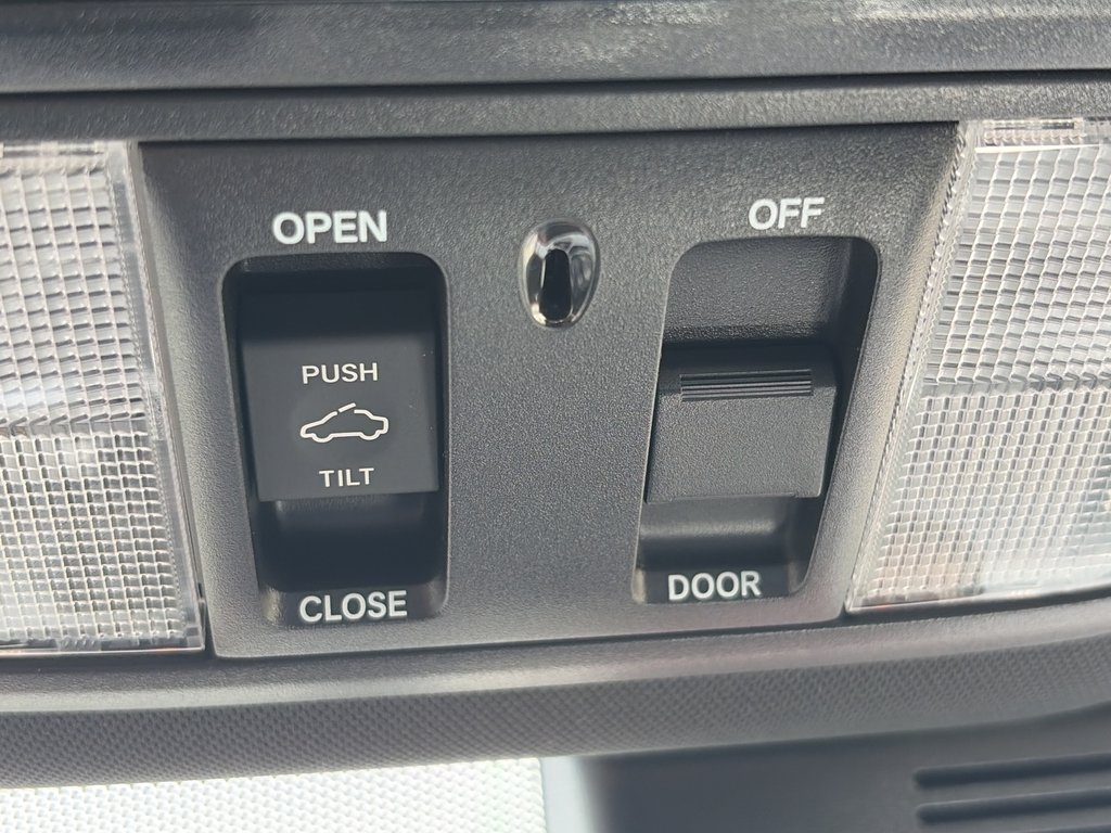 2020 Honda Accord Sedan Sport in Niagara Falls, Ontario - 21 - w1024h768px