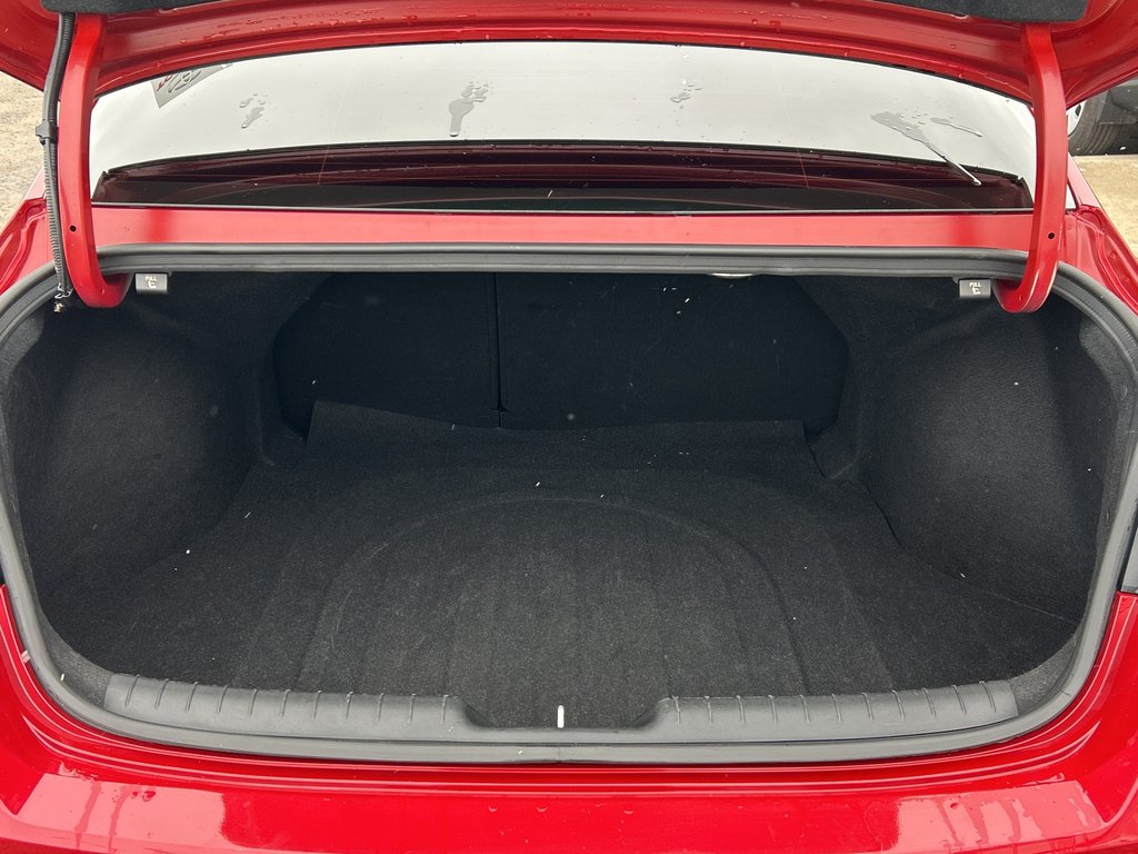 2022 Hyundai Elantra N Line in Niagara Falls, Ontario - 21 - w1024h768px