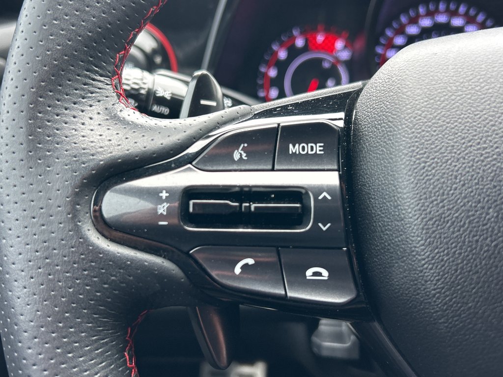 2022 Hyundai Elantra N Line in Niagara Falls, Ontario - 18 - w1024h768px