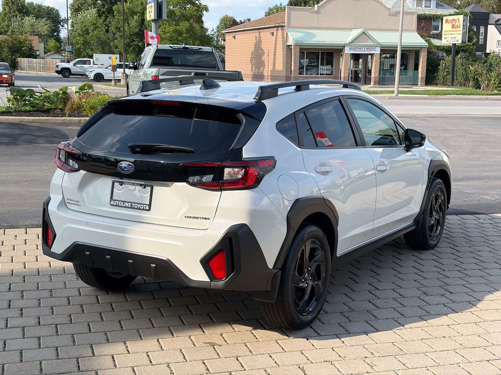 2025 Subaru Crosstrek Onyx in Niagara Falls, Ontario - 5 - w1024h768px