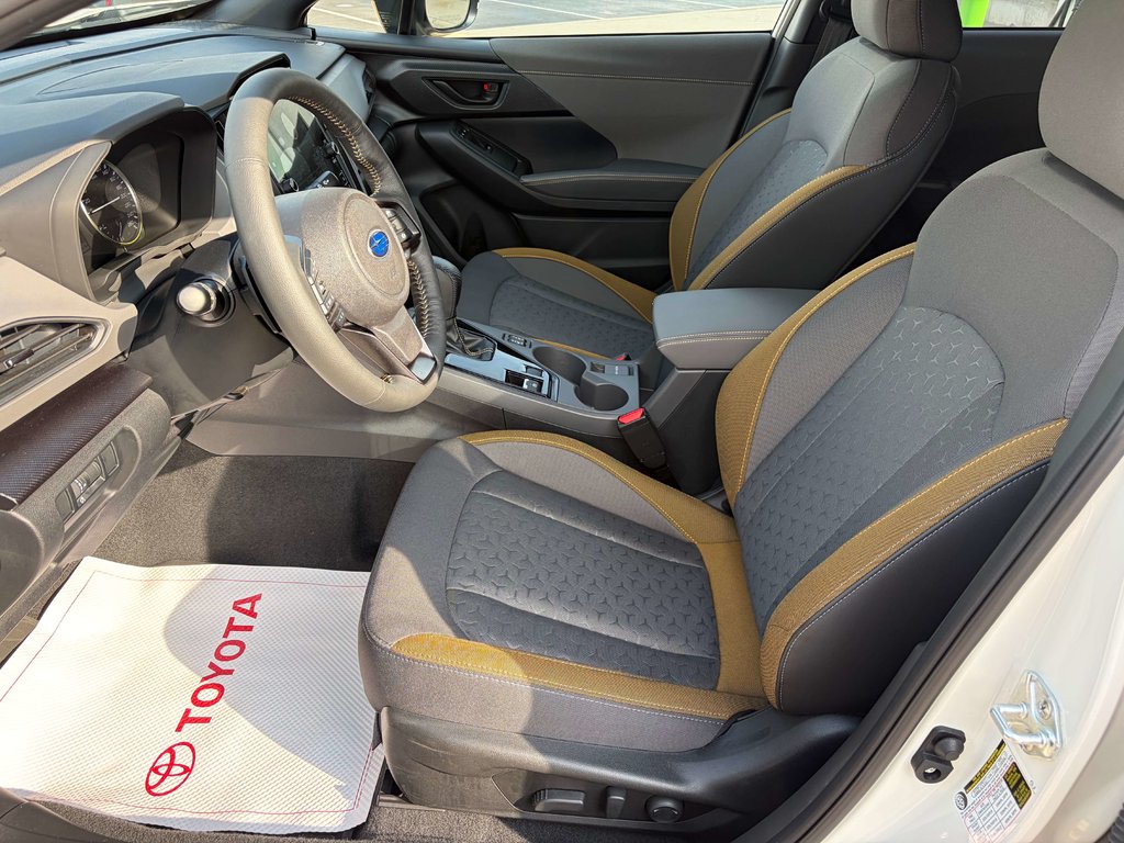 2025 Subaru Crosstrek Onyx in Niagara Falls, Ontario - 11 - w1024h768px