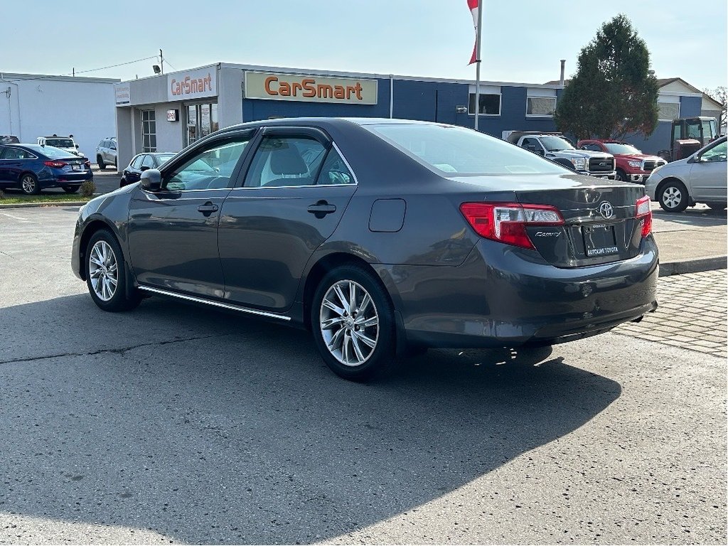 2014  Camry LE in Niagara Falls, Ontario - 3 - w1024h768px