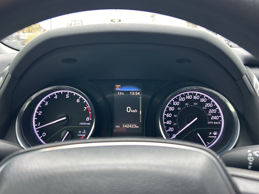 2020 Toyota Camry LE in Niagara Falls, Ontario - 17 - w1024h768px