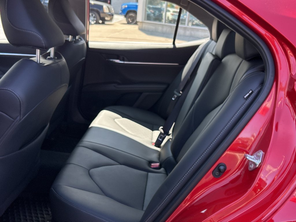 2024 Toyota Camry XSE in Niagara Falls, Ontario - 14 - w1024h768px
