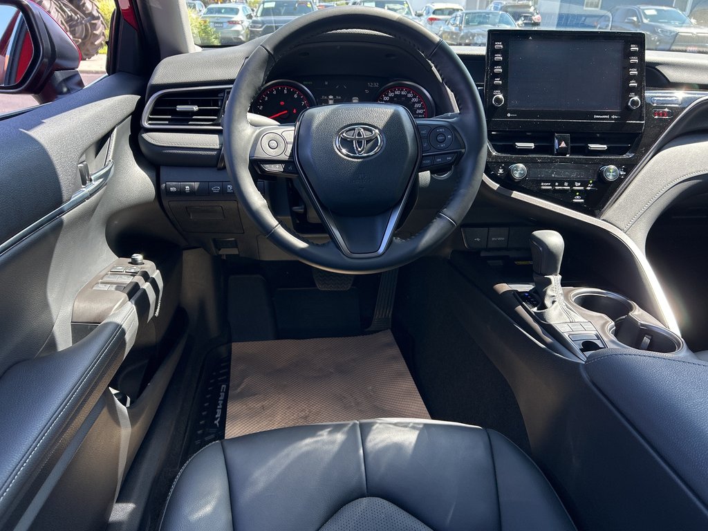2024 Toyota Camry XSE in Niagara Falls, Ontario - 15 - w1024h768px