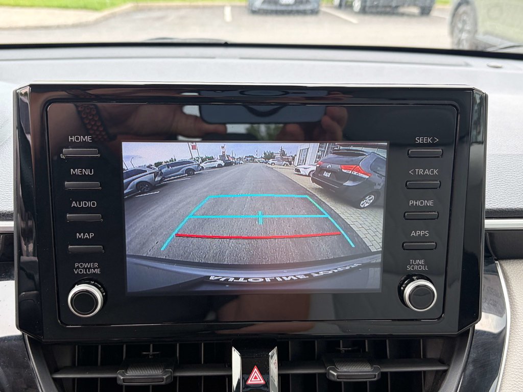 2022 Toyota Corolla Cross L in Niagara Falls, Ontario - 16 - w1024h768px