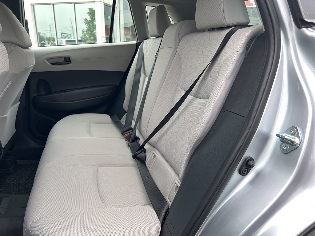2023 Toyota COROLLA CROSS L in Niagara Falls, Ontario - 12 - w1024h768px