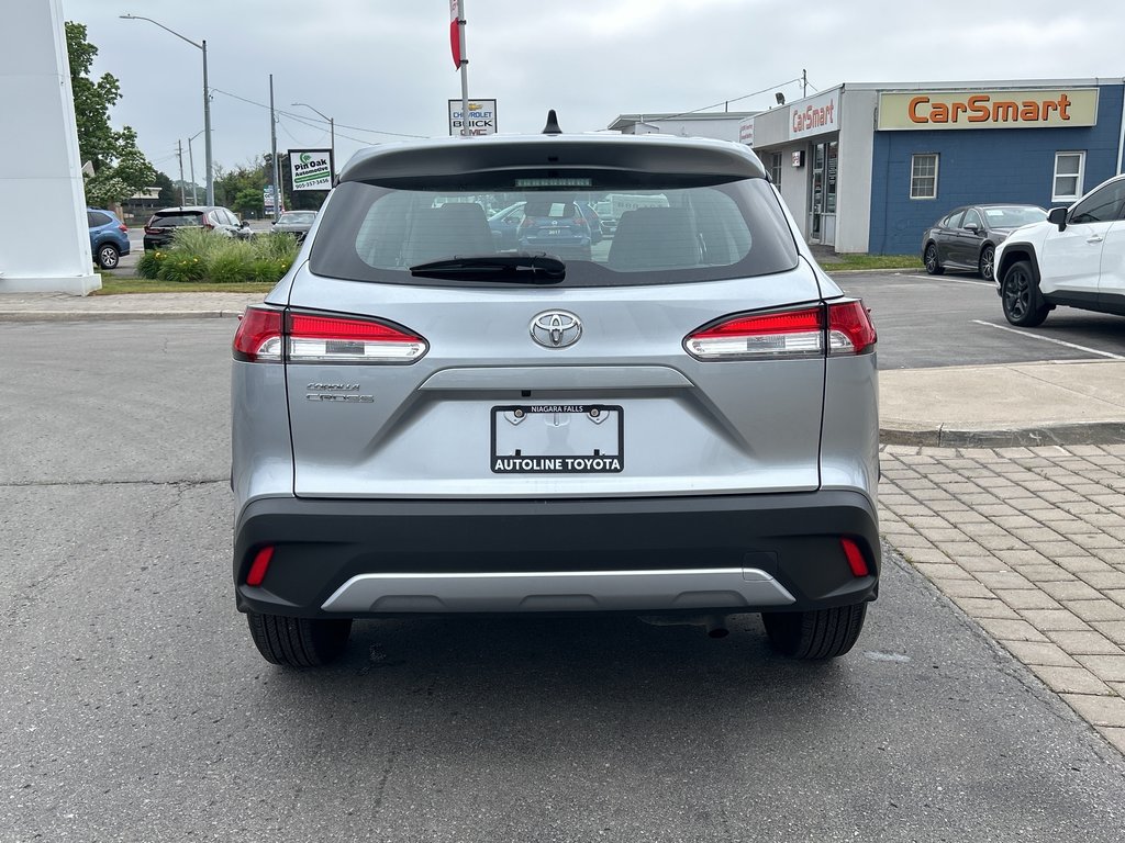 2023 Toyota COROLLA CROSS L in Niagara Falls, Ontario - 4 - w1024h768px