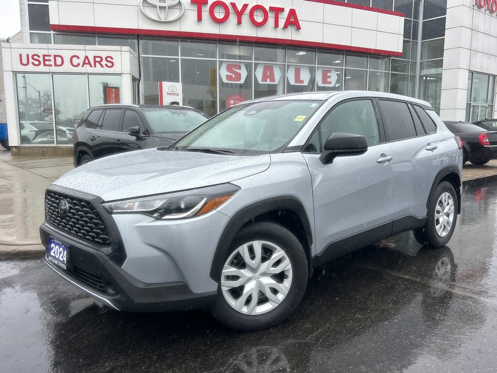2024 Toyota Corolla Cross L in Niagara Falls, Ontario - 1 - w1024h768px