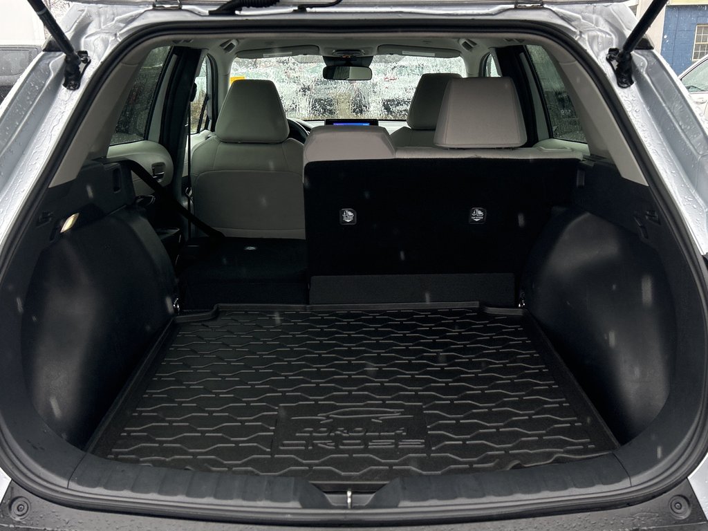 2024 Toyota Corolla Cross L in Niagara Falls, Ontario - 21 - w1024h768px