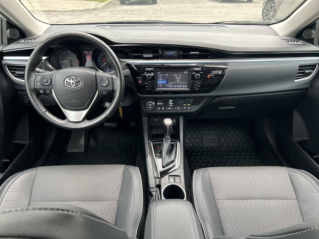2016 Toyota Corolla S in Niagara Falls, Ontario - 15 - w1024h768px