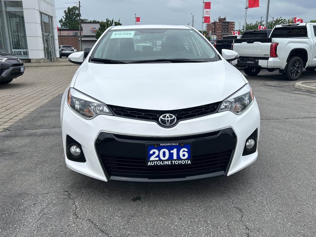 2016 Toyota Corolla S in Niagara Falls, Ontario - 8 - w1024h768px
