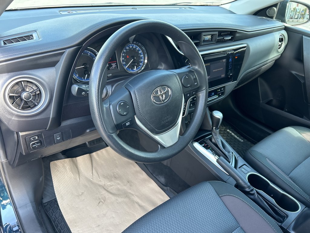 2019  Corolla LE CVT in Niagara Falls, Ontario - 9 - w1024h768px