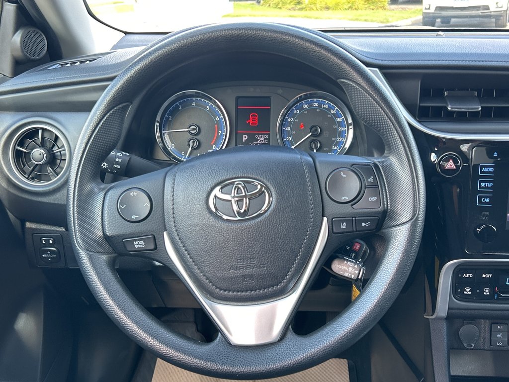 2019  Corolla LE CVT in Niagara Falls, Ontario - 14 - w1024h768px