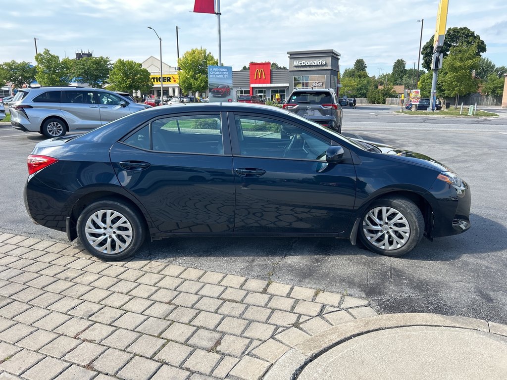 2019  Corolla LE CVT in Niagara Falls, Ontario - 6 - w1024h768px