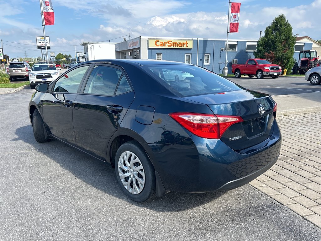 2019  Corolla LE CVT in Niagara Falls, Ontario - 3 - w1024h768px