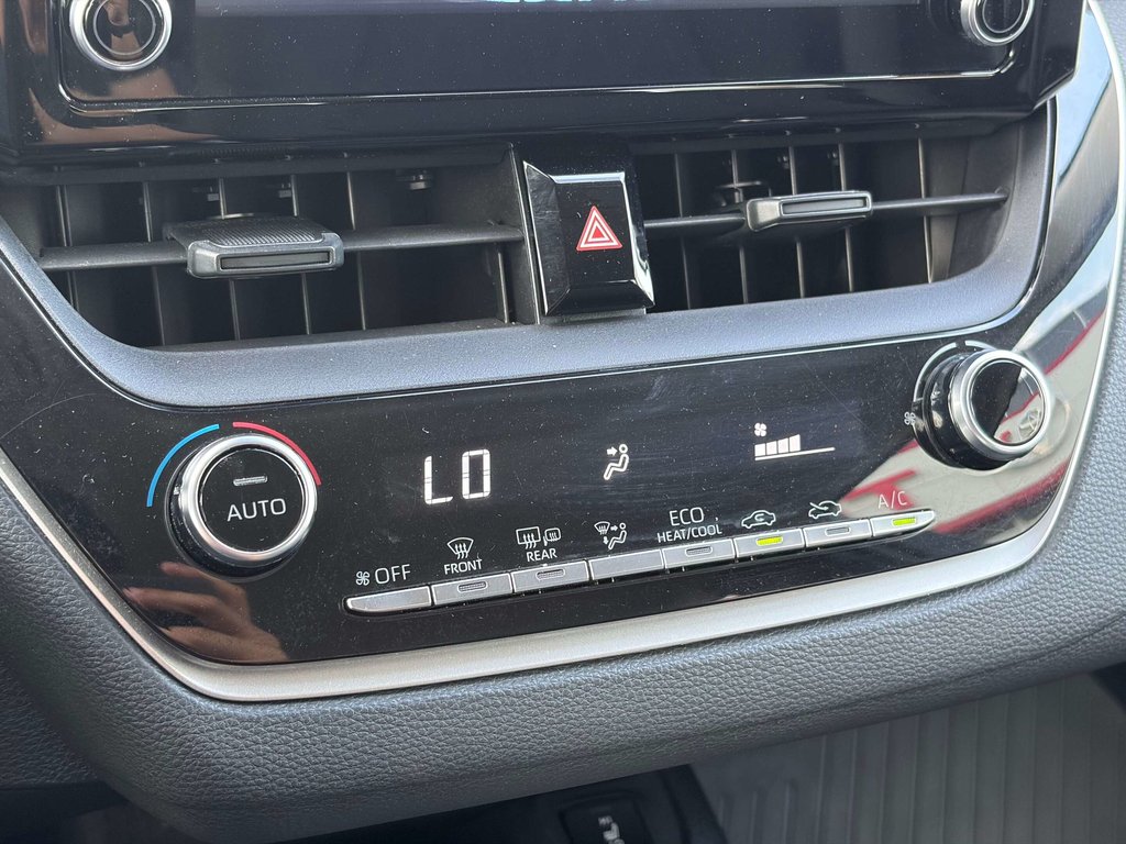 2020 Toyota Corolla LE in Niagara Falls, Ontario - 19 - w1024h768px