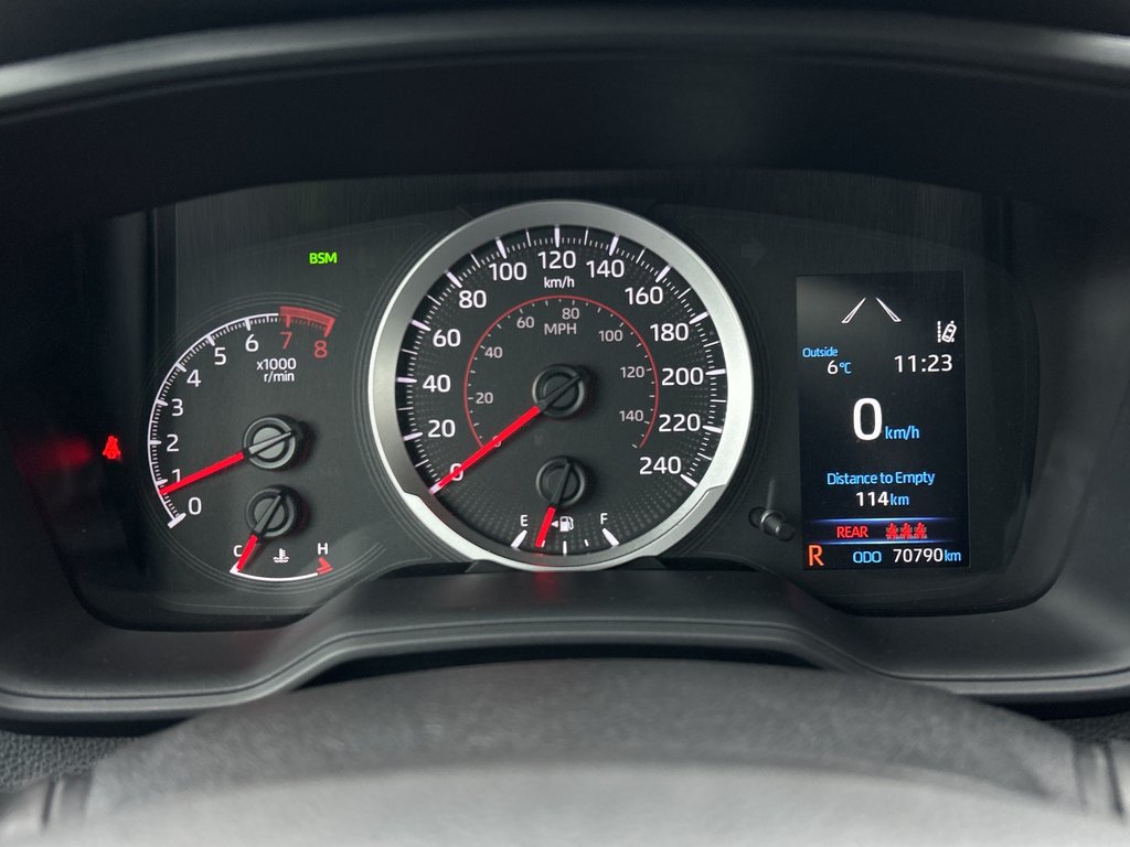 2021 Toyota Corolla SE in Niagara Falls, Ontario - 17 - w1024h768px