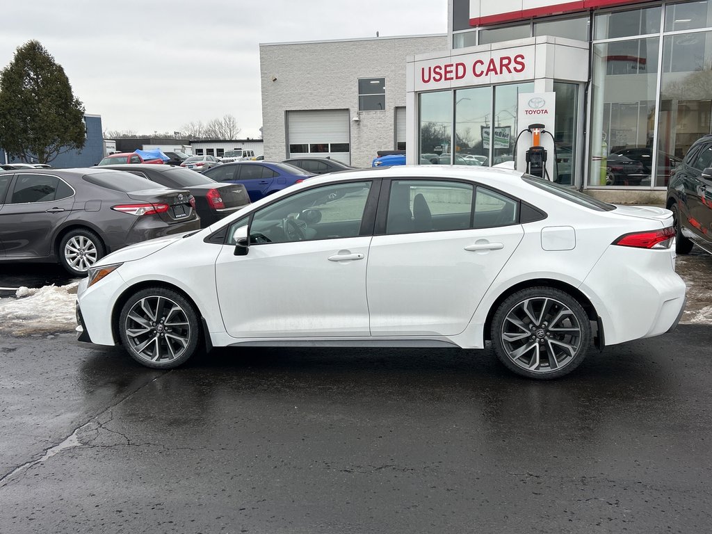 2021 Toyota Corolla SE in Niagara Falls, Ontario - 2 - w1024h768px