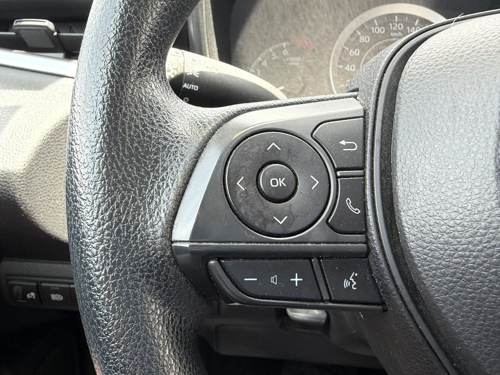 2021 Toyota Corolla LE in Niagara Falls, Ontario - 16 - w1024h768px