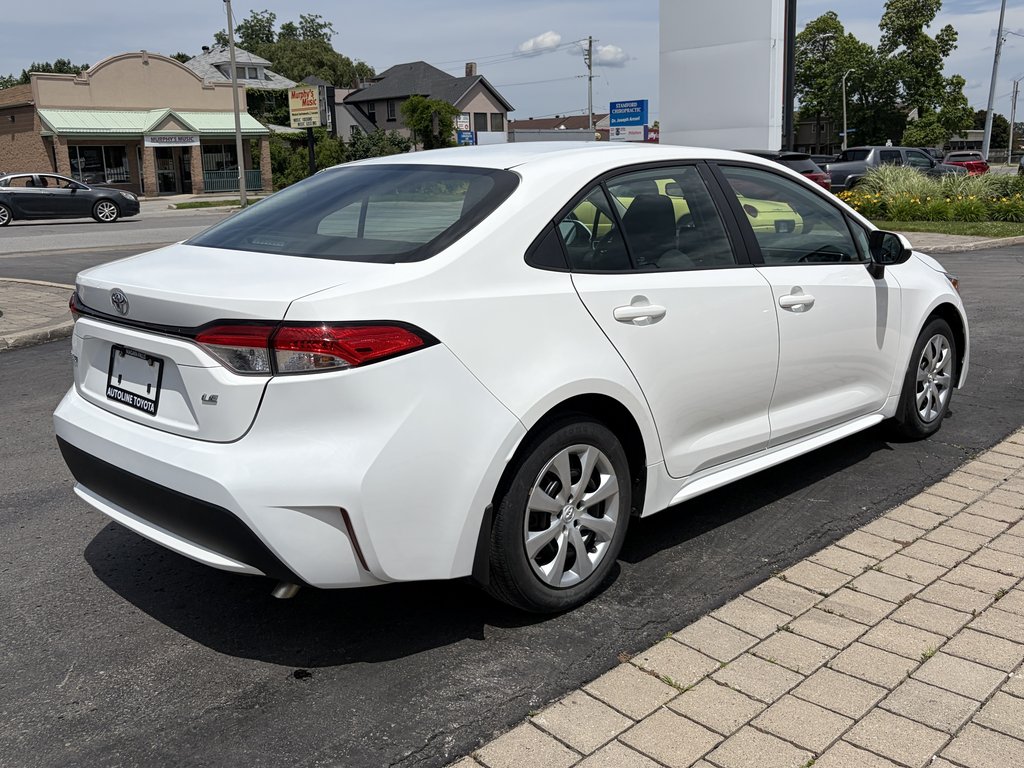 2021 Toyota Corolla LE in Niagara Falls, Ontario - 5 - w1024h768px