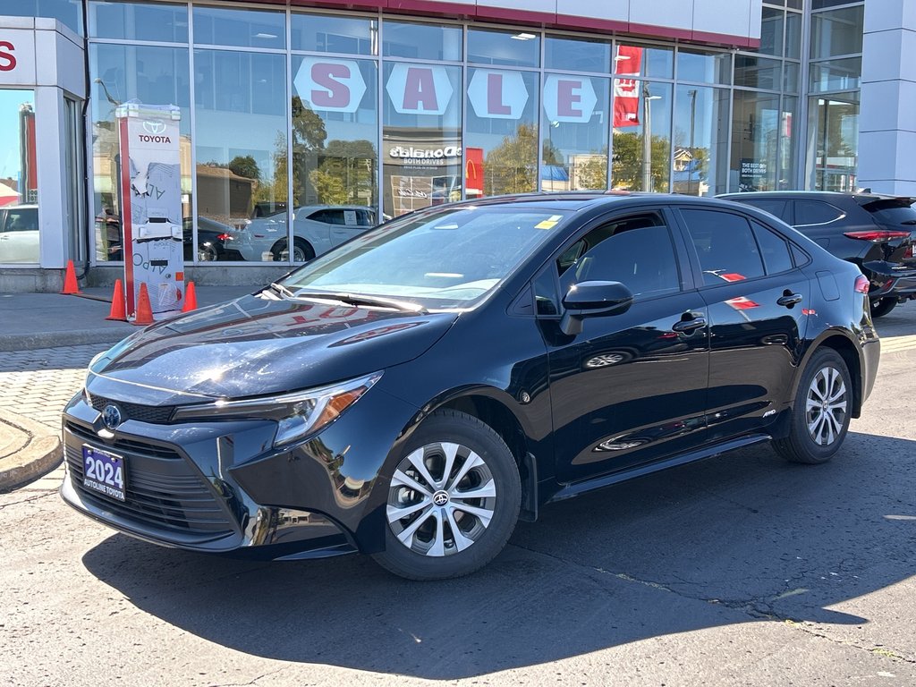 2024 Toyota Corolla Hybrid LE in Niagara Falls, Ontario - 1 - w1024h768px