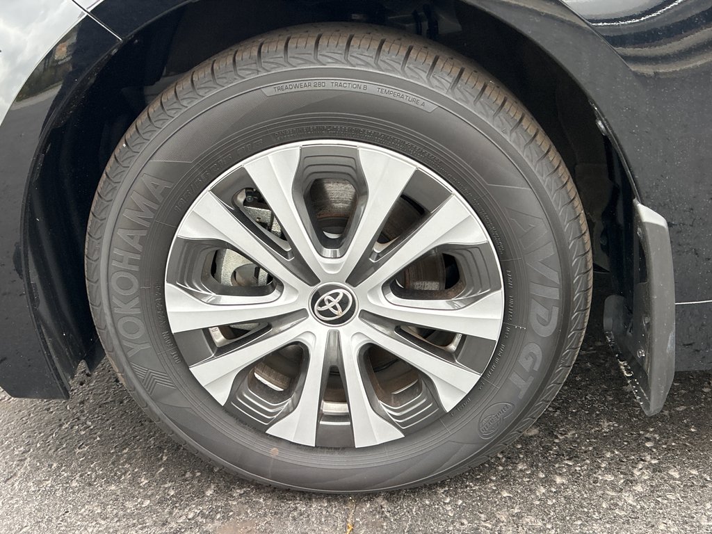 2024 Toyota Corolla in Niagara Falls, Ontario - 21 - w1024h768px