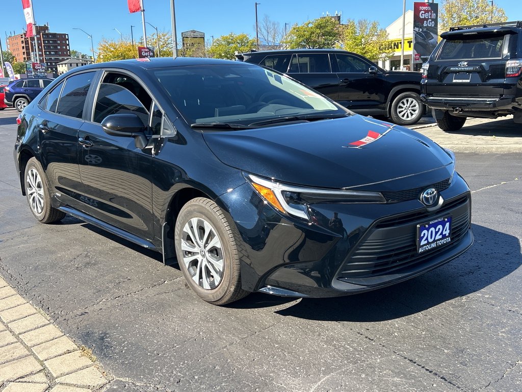 2024 Toyota Corolla Hybrid LE in Niagara Falls, Ontario - 7 - w1024h768px