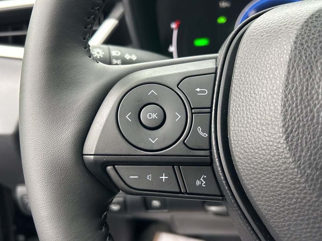 2024 Toyota Corolla in Niagara Falls, Ontario - 13 - w1024h768px