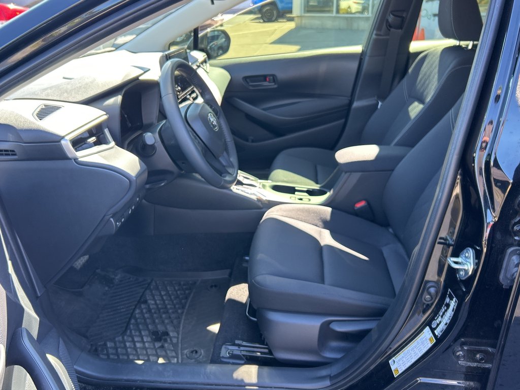 2024 Toyota Corolla Hybrid LE in Niagara Falls, Ontario - 11 - w1024h768px