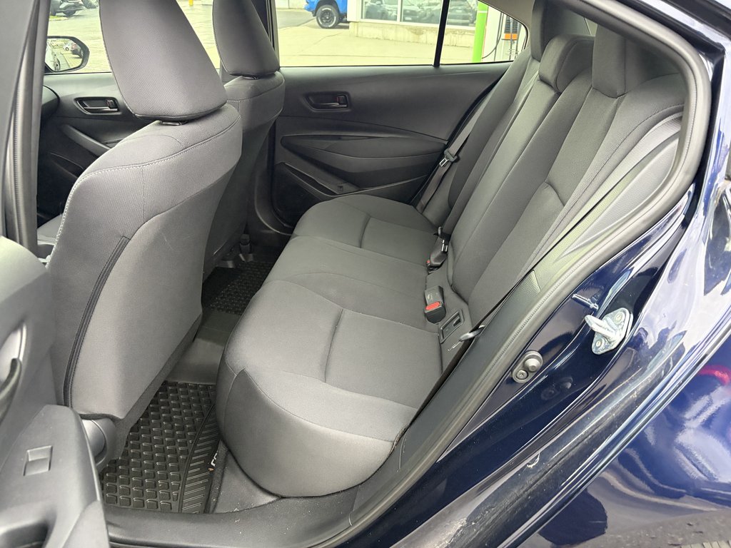 2024 Toyota Corolla LE in Niagara Falls, Ontario - 12 - w1024h768px