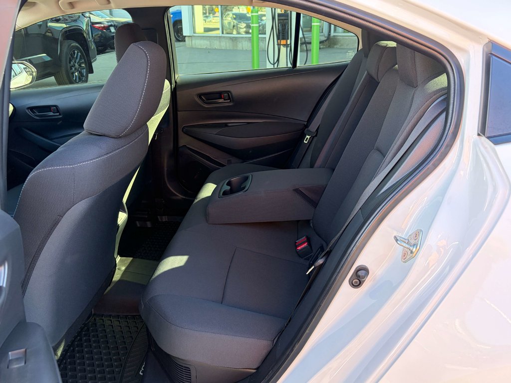 2024 Toyota Corolla Hybrid LE in Niagara Falls, Ontario - 10 - w1024h768px