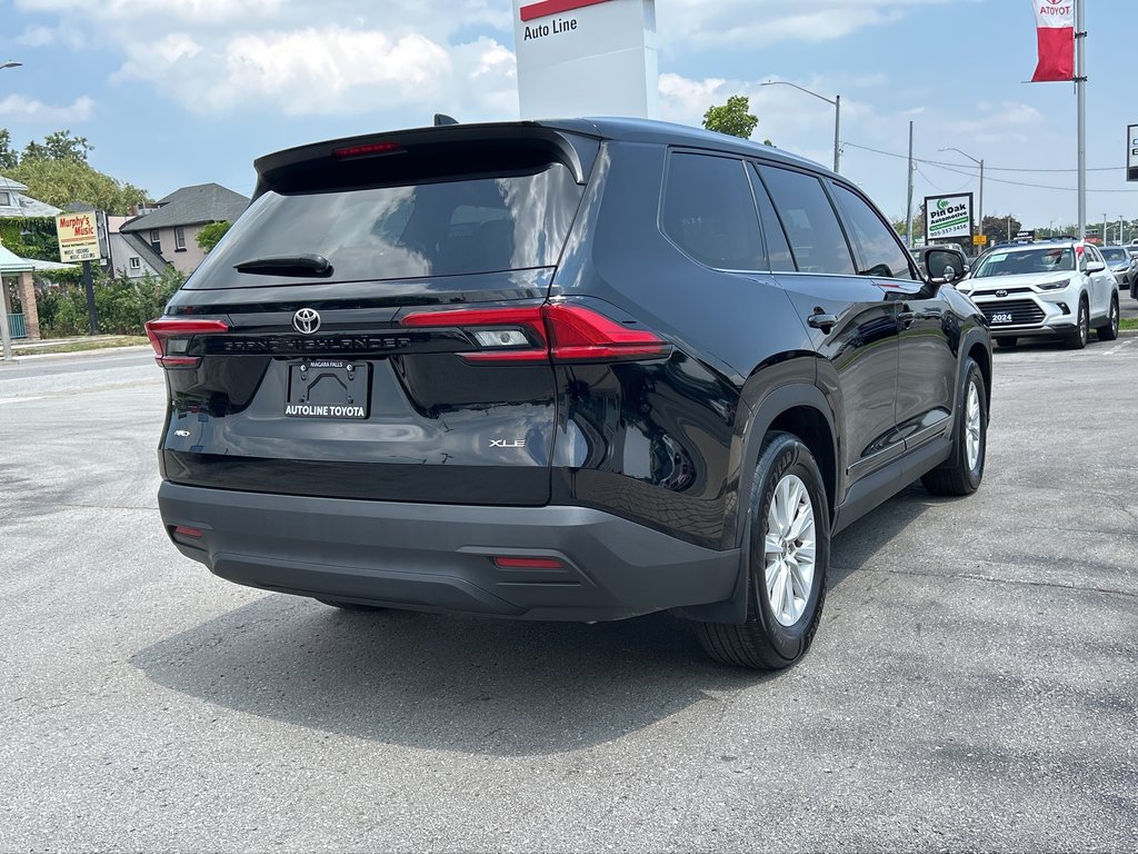 2024 Toyota Grand Highlander XLE in Niagara Falls, Ontario - 5 - w1024h768px
