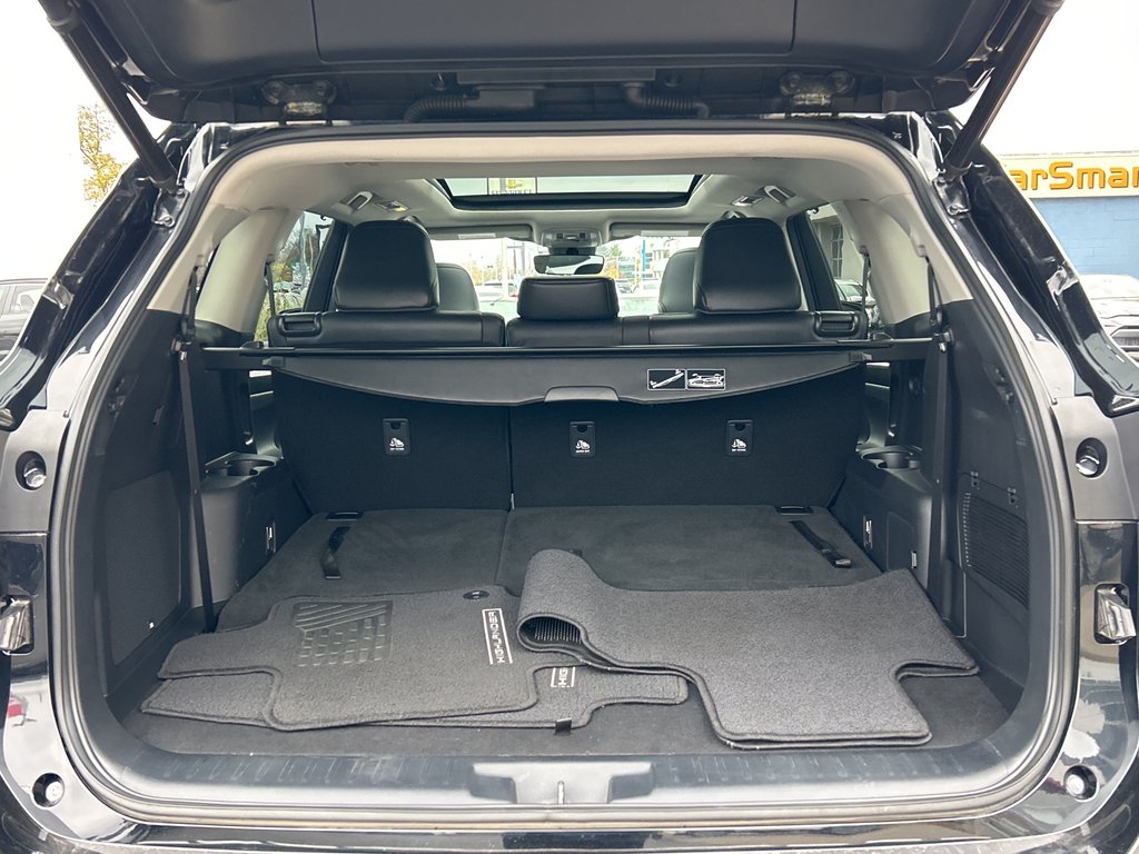 2021 Toyota Highlander Limited in Niagara Falls, Ontario - 25 - w1024h768px