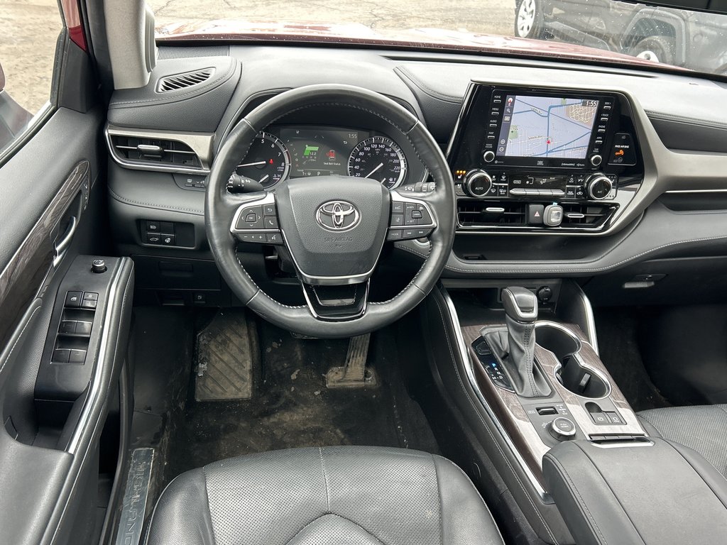2021 Toyota Highlander Limited in Niagara Falls, Ontario - 15 - w1024h768px