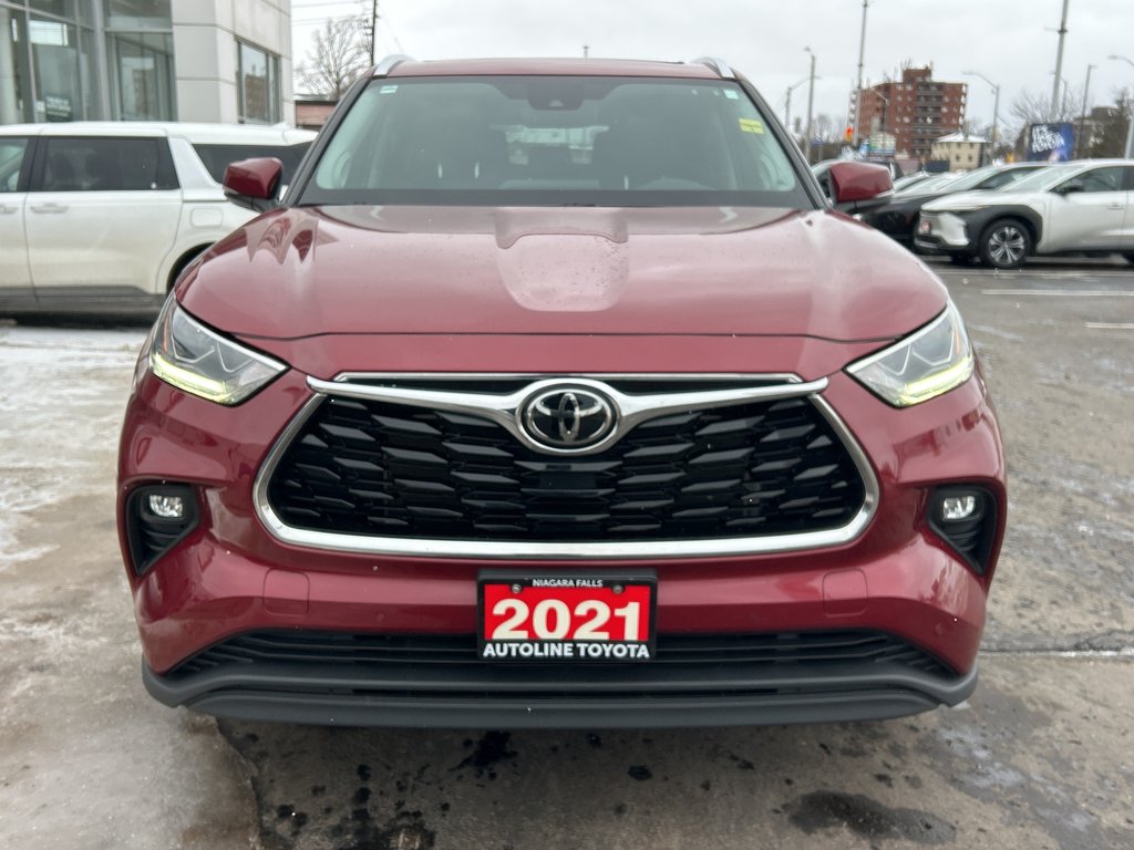 2021 Toyota Highlander Limited in Niagara Falls, Ontario - 8 - w1024h768px
