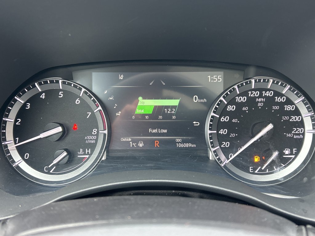 2021 Toyota Highlander Limited in Niagara Falls, Ontario - 20 - w1024h768px