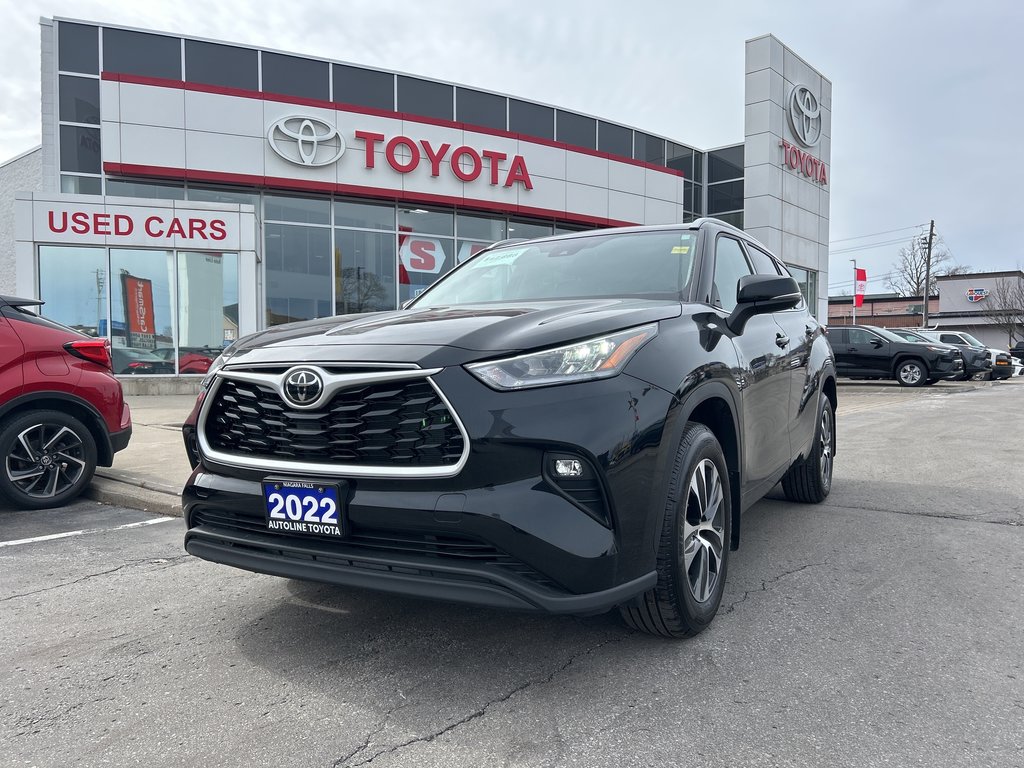 2022 Toyota Highlander XLE in Niagara Falls, Ontario - 9 - w1024h768px