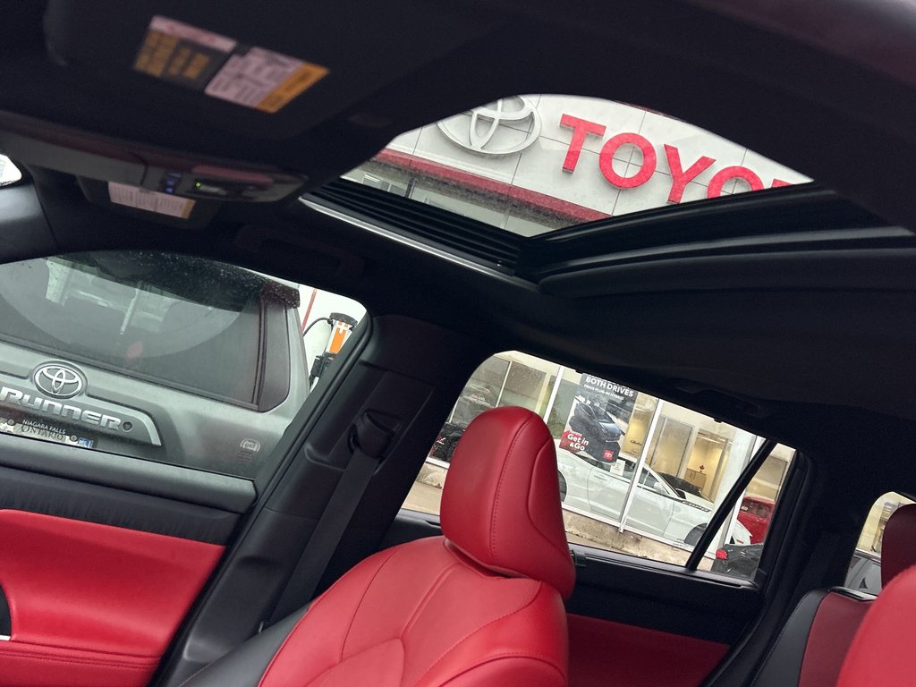 2022 Toyota Highlander XSE in Niagara Falls, Ontario - 22 - w1024h768px