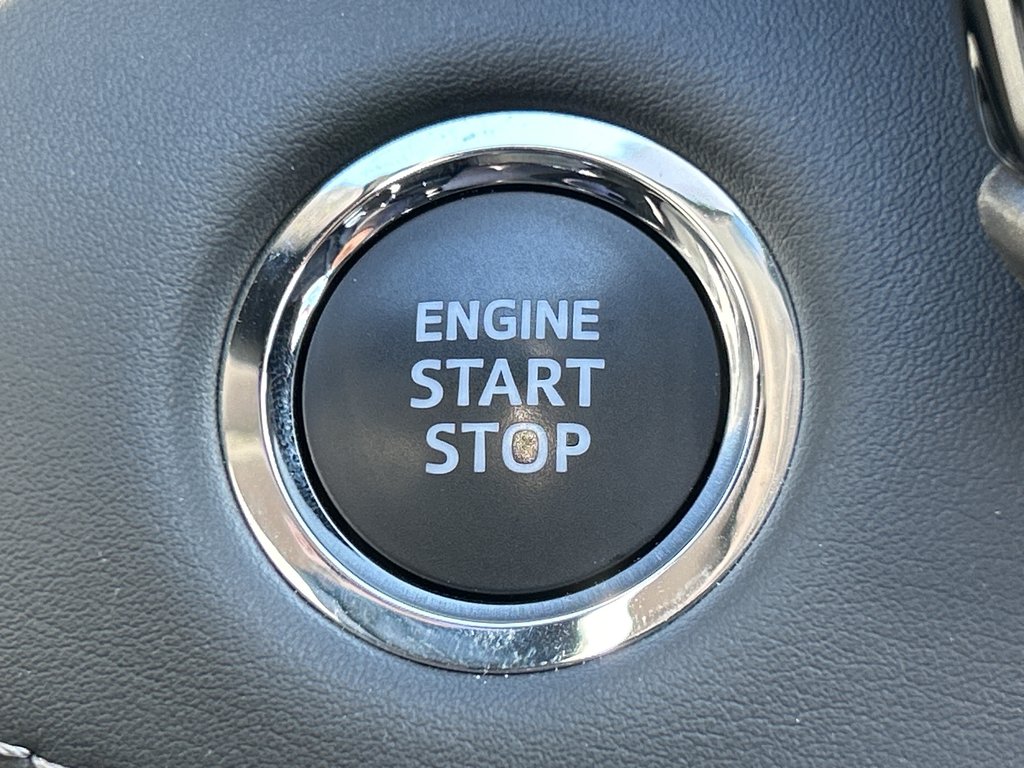 2023 Toyota Highlander XLE in Niagara Falls, Ontario - 22 - w1024h768px