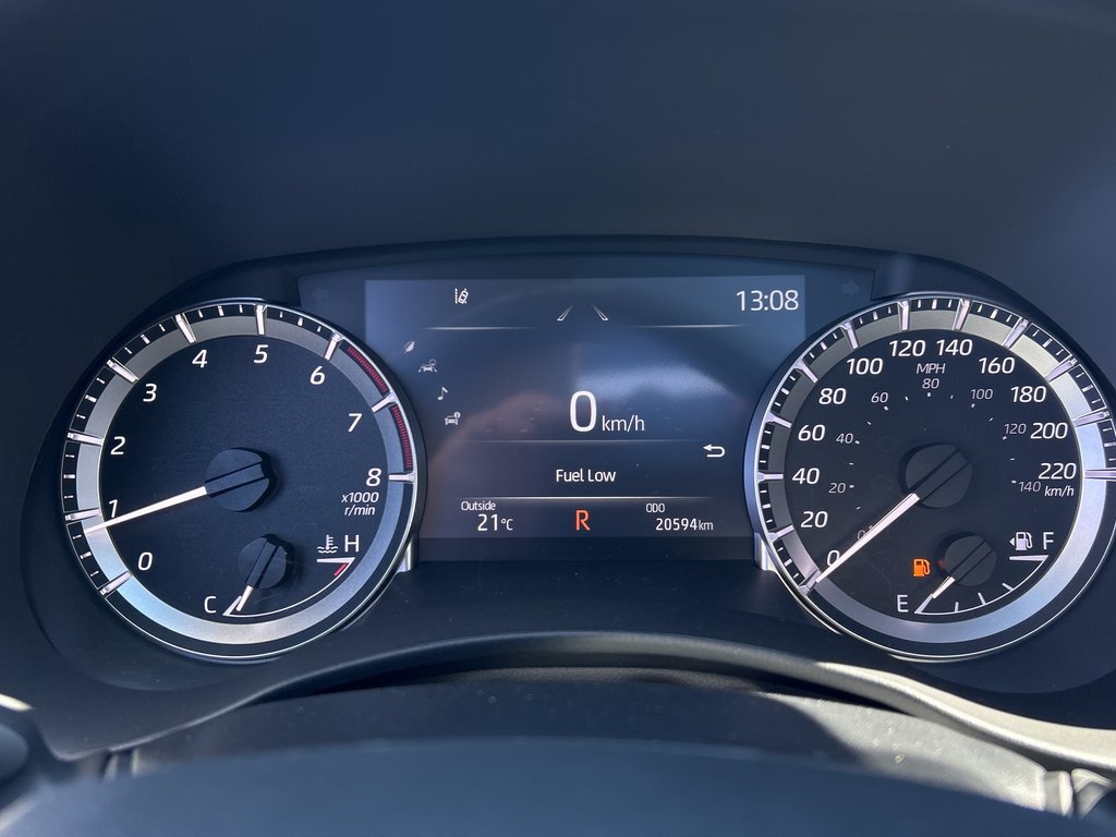 2023 Toyota Highlander XLE in Niagara Falls, Ontario - 20 - w1024h768px