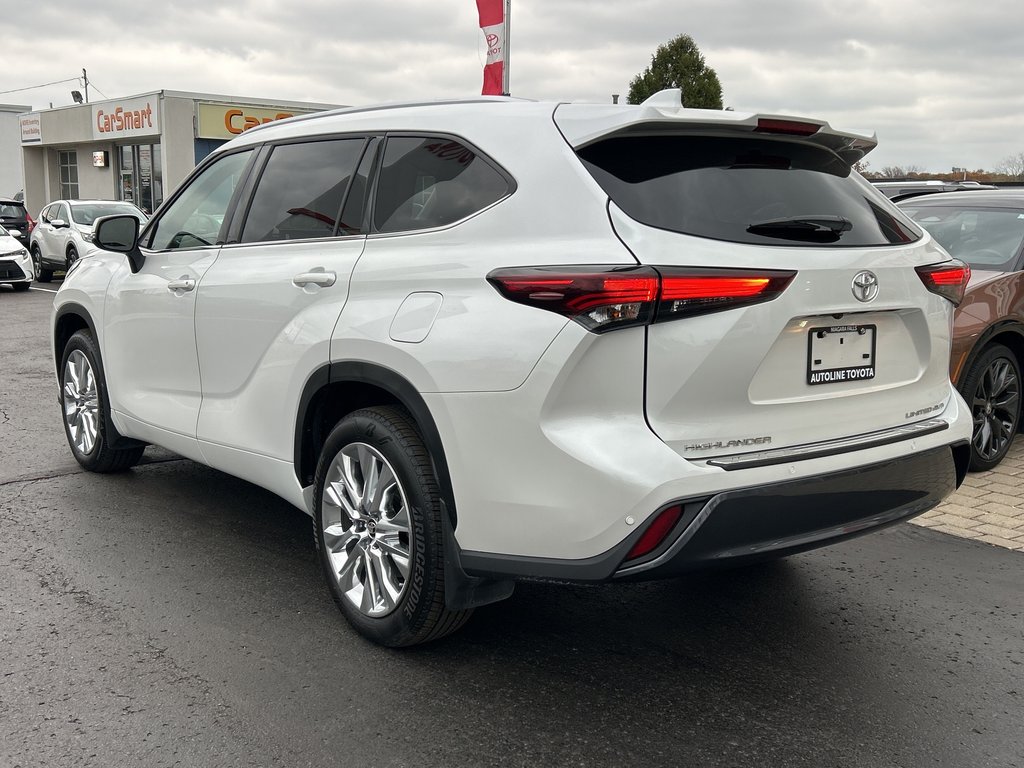 2024 Toyota Highlander Limited in Niagara Falls, Ontario - 3 - w1024h768px