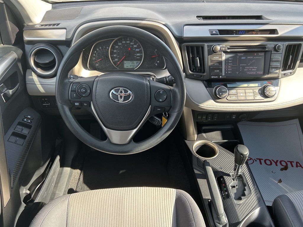 2015  RAV4 XLE in Niagara Falls, Ontario - 13 - w1024h768px