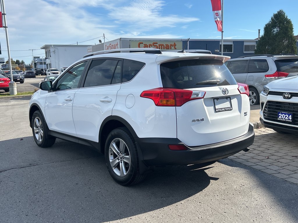 2015  RAV4 XLE in Niagara Falls, Ontario - 3 - w1024h768px