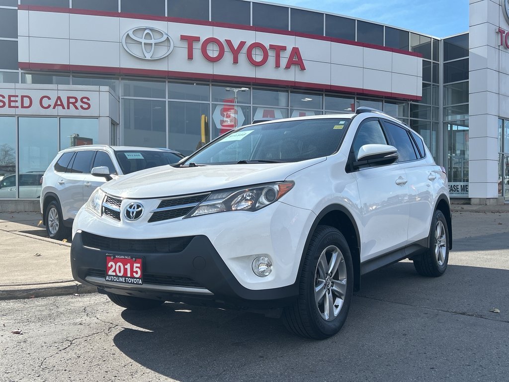 2015  RAV4 XLE in Niagara Falls, Ontario - 9 - w1024h768px