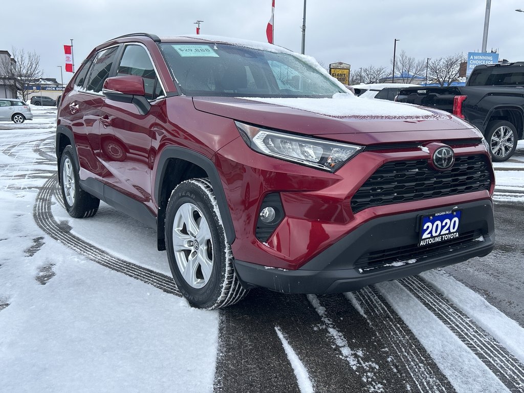 2020 Toyota RAV4 XLE FWD in Niagara Falls, Ontario - 7 - w1024h768px