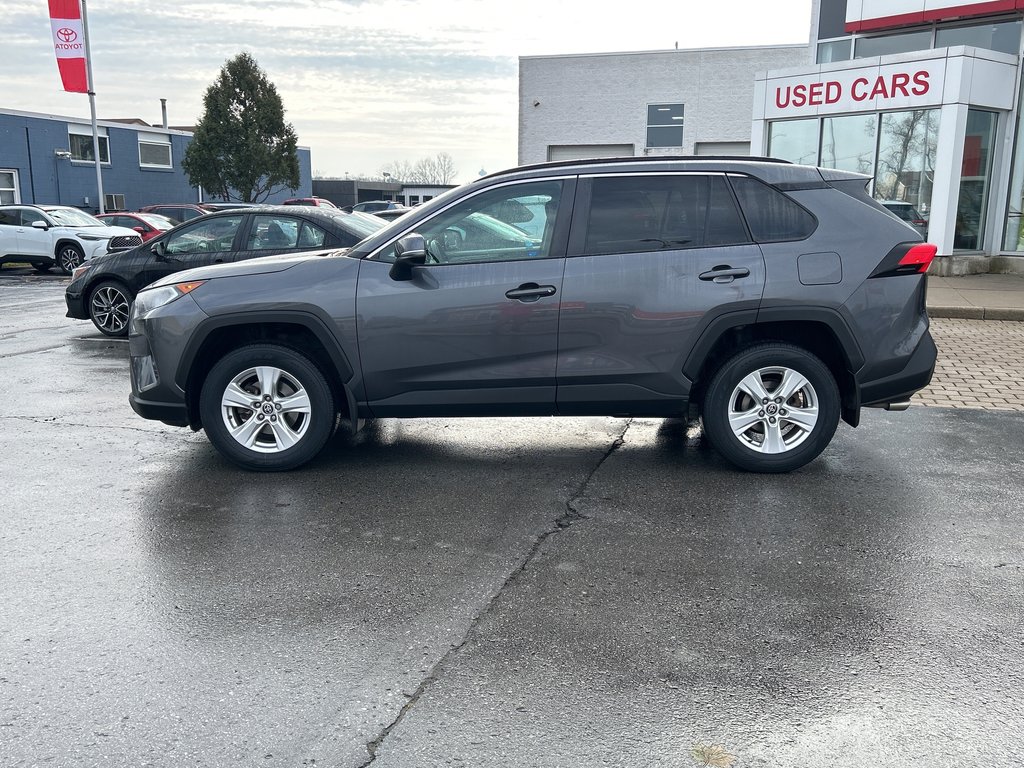 2021  RAV4 XLE in Niagara Falls, Ontario - 2 - w1024h768px