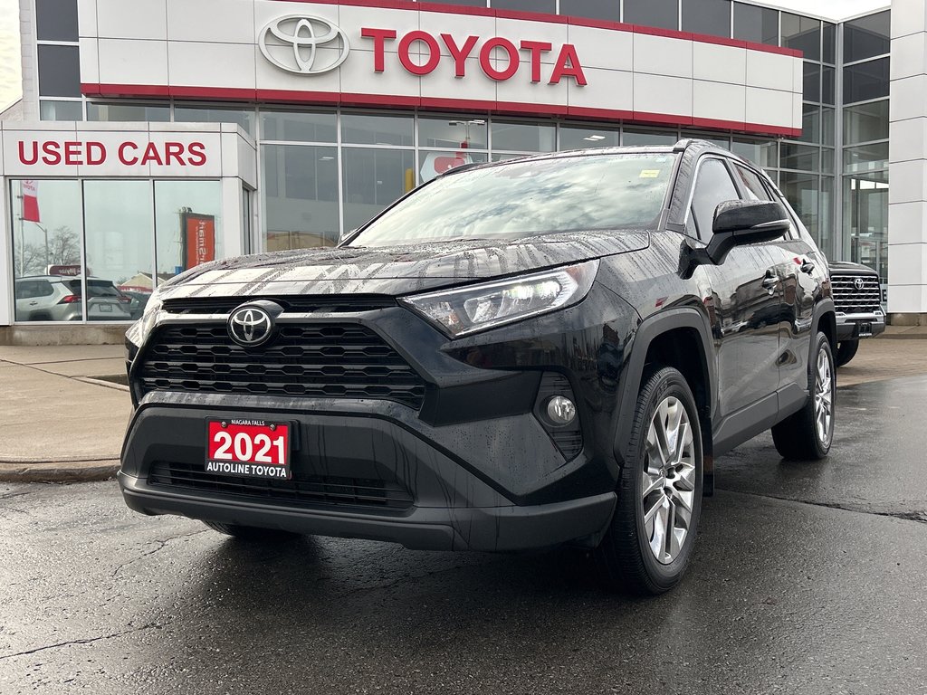 2021  RAV4 XLE in Niagara Falls, Ontario - 9 - w1024h768px