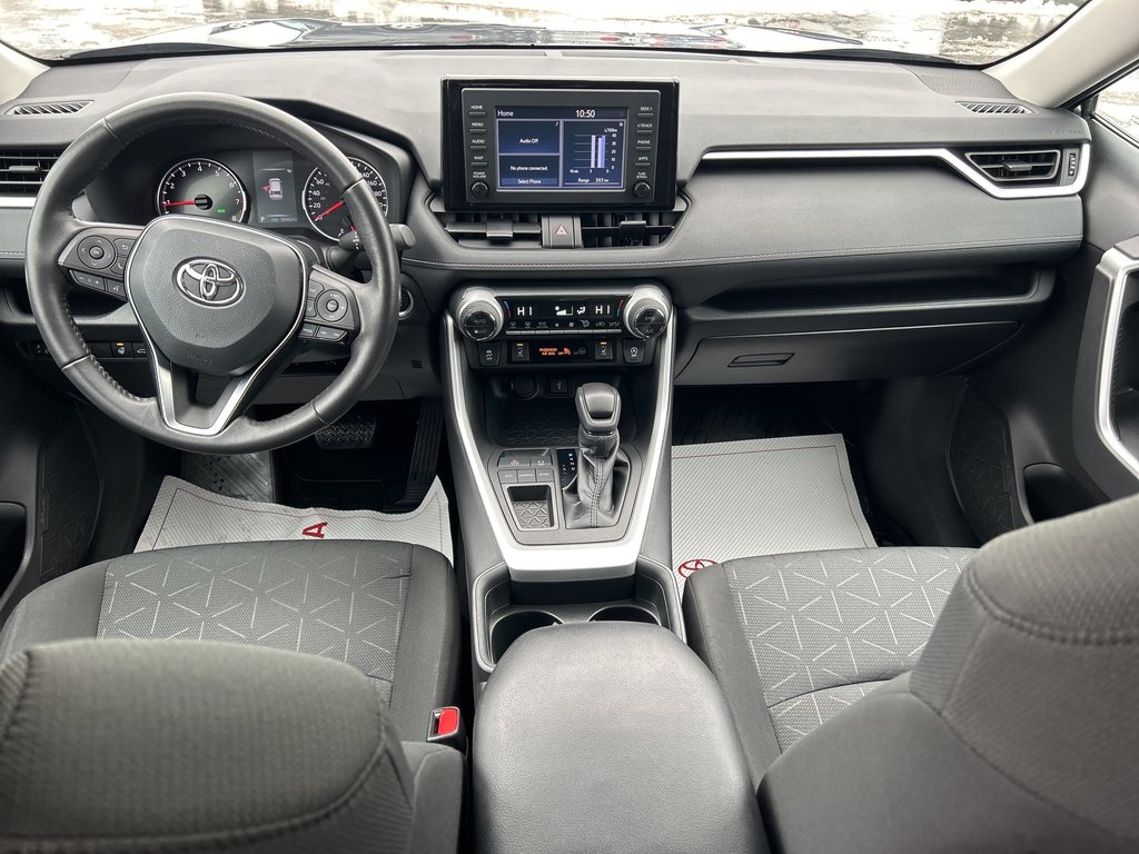 2021 Toyota RAV4 XLE in Niagara Falls, Ontario - 15 - w1024h768px