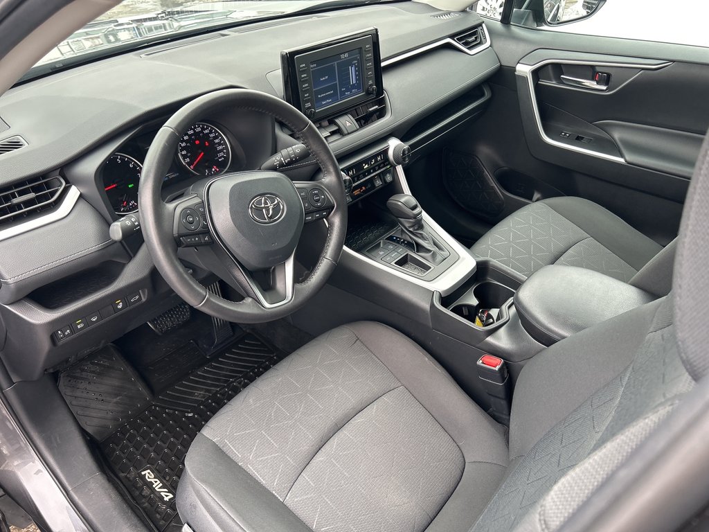 2021 Toyota RAV4 XLE in Niagara Falls, Ontario - 10 - w1024h768px